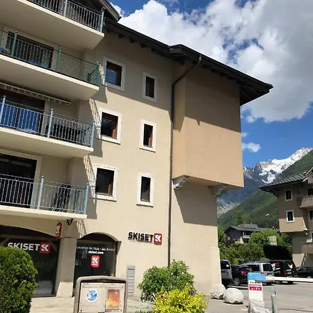 Grey Squirrel Home Chamonix Exterior photo